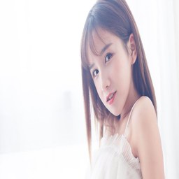 孙尚香蹲下给刘禅辅导功课：三国趣闻背后的智慧与启发